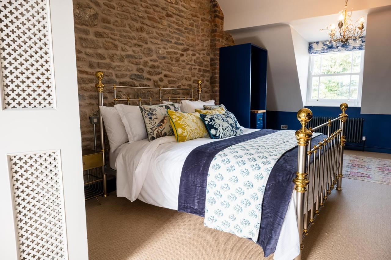 The Sheep And Penguin Hotell Wells Eksteriør bilde